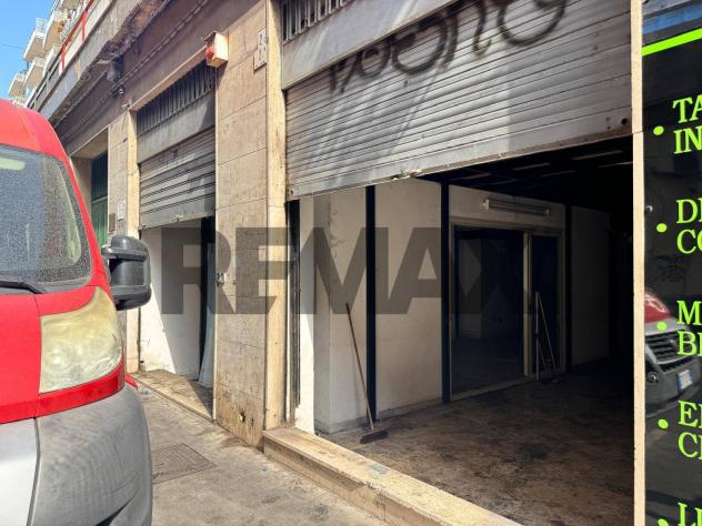 Locale Commerciale in affitto a Catania, Borgo - Foto 17