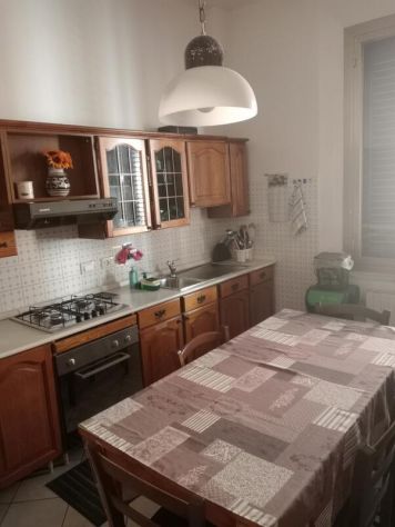 Camera singola solo per ragazza lavoratrice - Foto 3