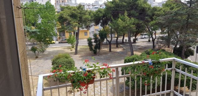 Affitto camera doppia a due studentesse a 5 min a piedi da università - Foto 3
