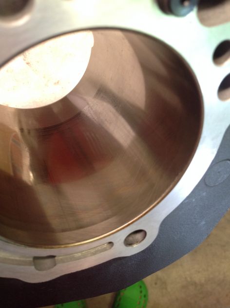 Cilindri Completi di Pistoni + Bielle + aste + Bilancieri Motore Guzzi V85 E5 - Foto 5