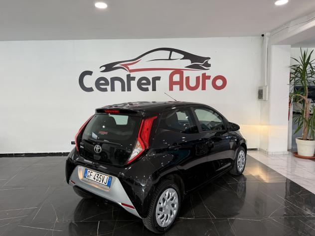 Toyota Aygo 1.0 VVT-i x-wave - Foto 4
