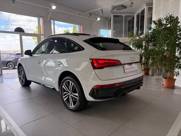 Audi Q5 40 TDI 204 CV 4WD + Tetto Mod. S-line Plus - Foto 5