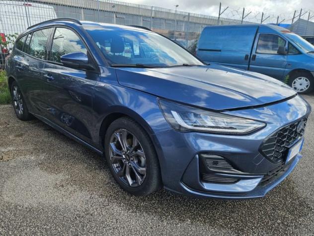 Ford Focus 1.0 EcoBoost Hybrid 125CV Powershift SW ST-Line Design - Foto 2