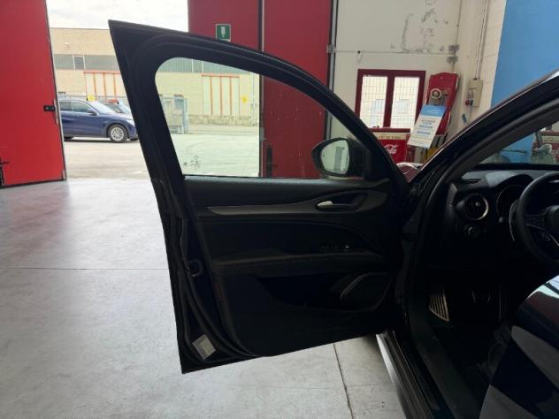 ALFA ROMEO Stelvio Stelvio 2.2 Turbodiesel 210 CV AT8 Q4 Veloce - Foto 6