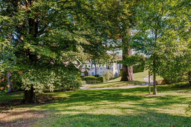 BESANA IN BRIANZA: IN VENDITA ELEGANTE 3 LOCALI SU DUE LIVELLI CON GIARDINO PRIVATO - Foto 17