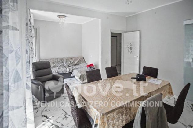 Casa indipendente di 133 m² con 4 locali e box auto in vendita a Carpi - Foto 9