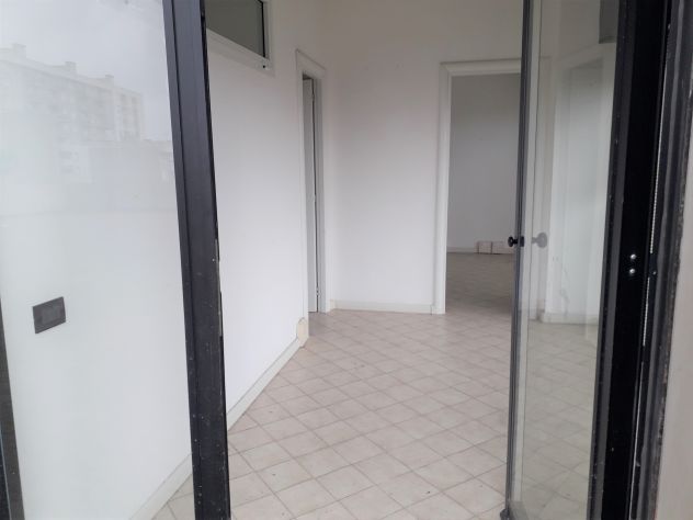NEGOZIO 60MQ / 110MQ in GENOVA QUARTO - Foto 8