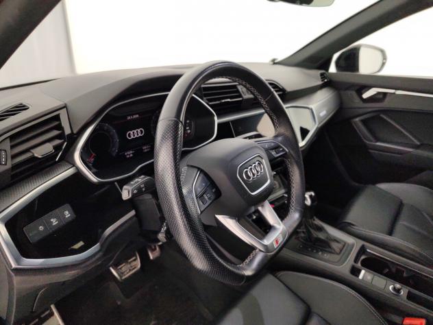 Audi Q3 Sportback 35 TFSI S tronic Identity Black - Foto 8