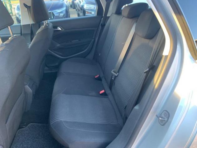 PEUGEOT 308 1.6 e-HDi 115 CV Stop&Start SW Business rif. 23344967 - Foto 10
