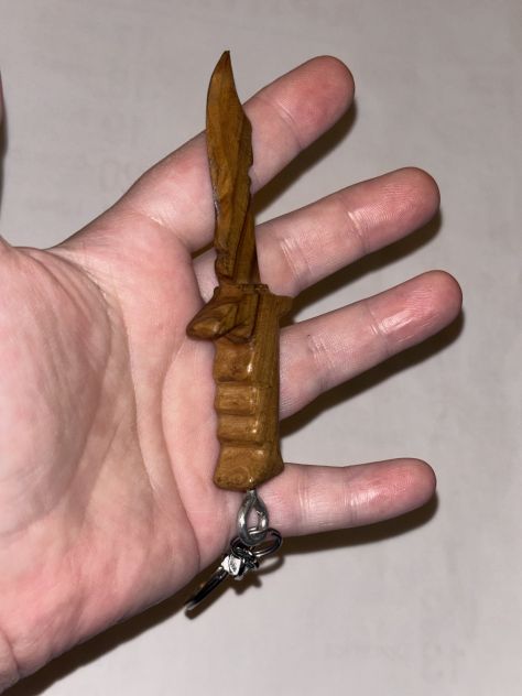 PORTACHIAVI COME NUOVO ARTIGIANALE UNICO HANDMADE INTAGLIATO A MANO UNISEX - Foto 2