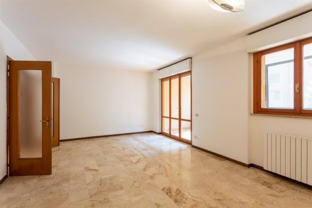 3 LOCALI QUARTIERE TERRAZZE - Foto 4