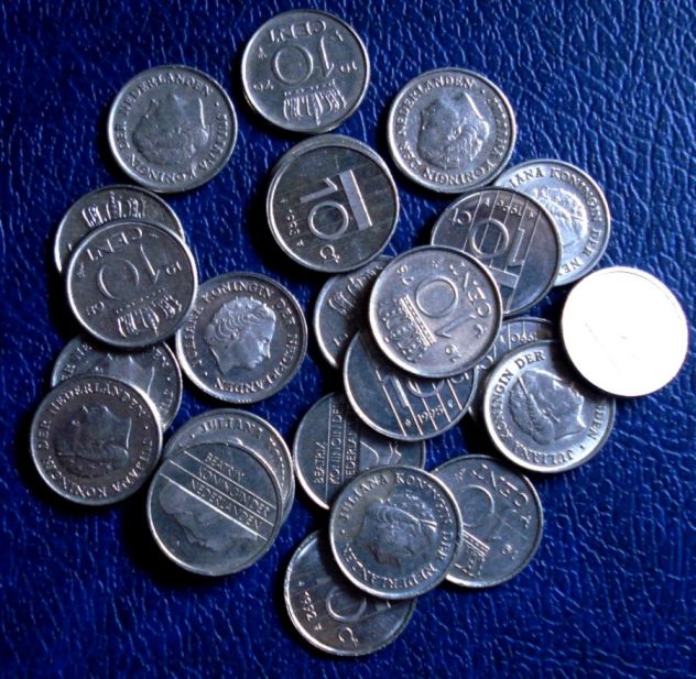 Lotto 329 - olanda 10 cent 25 monete vedi foto e drdcrizione