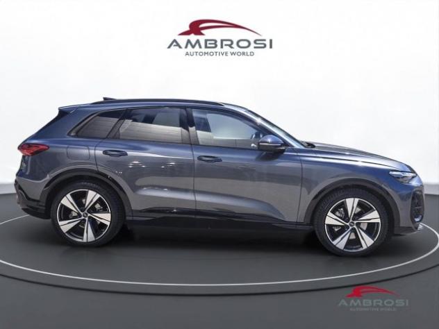 AUDI Q5 2.0 tdi mhev+ Launch edition S line quattro 204cv rif. 23819602 - Foto 5