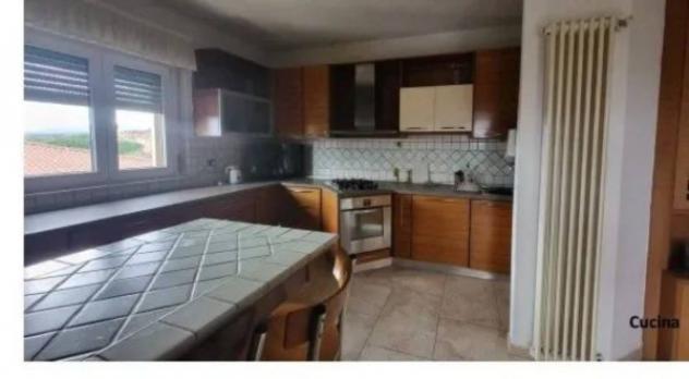 Immobile in asta di 143 m² con più di 5 locali e box auto in vendita a Sinalunga - Foto 11