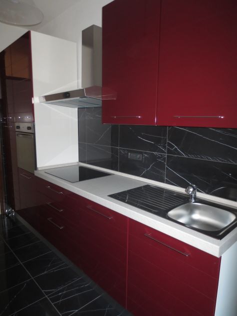 MM Loreto, appartamento con 4 camere, ristrutturato e arredato - Foto 2