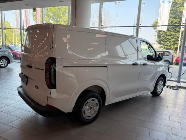 FORD Transit Custom 320 L1H1 2.5L PHEV 233CV VAN TREND KM ZERO rif. 24198337 - Foto 4