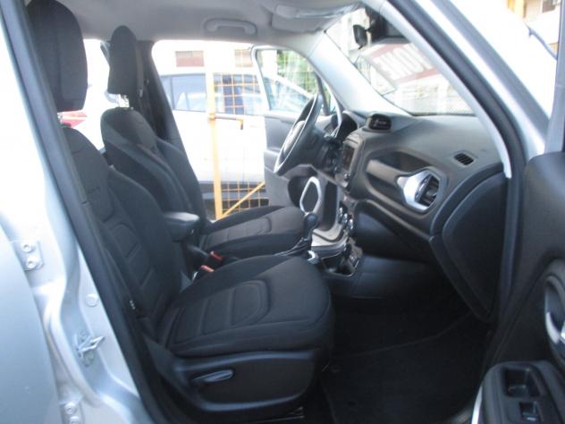 Jeep Renegade 2.0 Mjt 140CV 4WD Limited - Foto 4