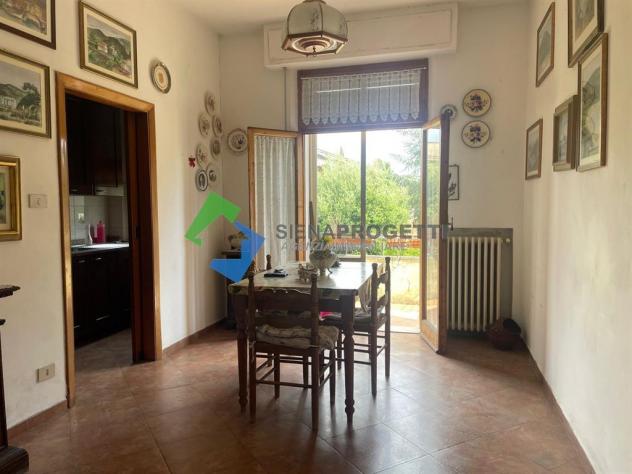 Quadrilocale con Giardino e Box Doppio a Scacciapensieri: Spazio, Luce e Potenziale. Siena. - Foto 14