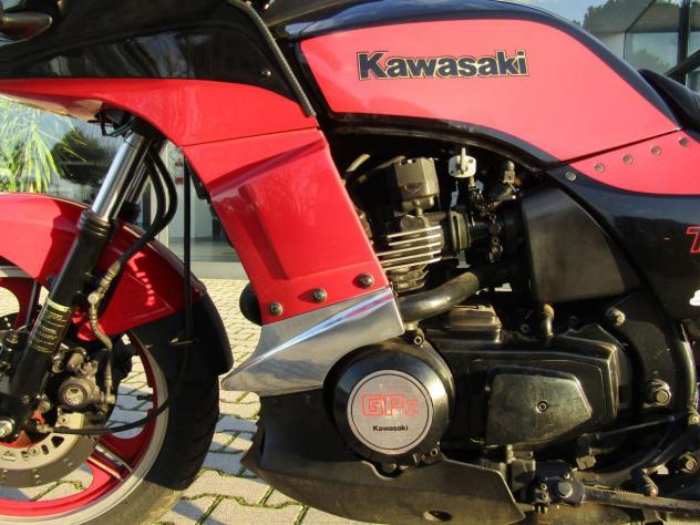 Kawasaki GPZ 750 TURBO - Foto 7
