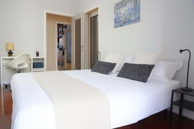 Room n°1 - Large and comfortable room Piazza De Angeli, Milan - Foto 7
