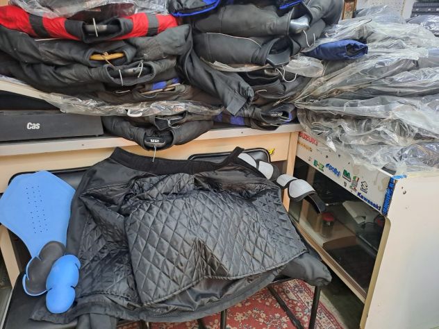 stock giacca moto in cordura 50 pz varie taglie 10x50= 500 euro - Foto 2