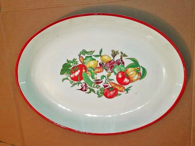 Piatto di grandi dimensioni ovale "sperlunga" in ceramica decorata
