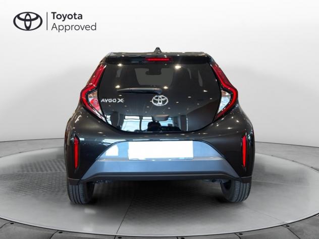 Toyota Aygo X 1.0B (72 CV) Trend S-CVT - Foto 5