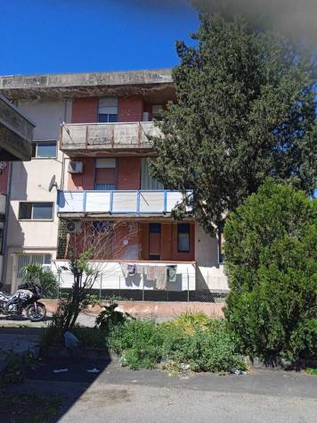 Pentalocale in vendita a San Pietro Clarenza