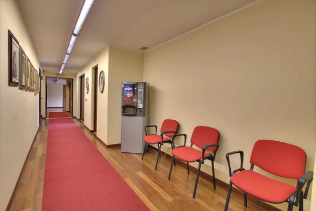 Immobile di 448 m² con più di 5 locali in vendita a Milano - Foto 4