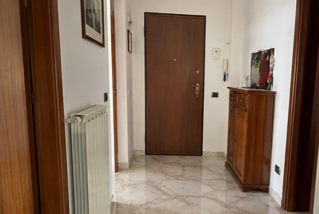 VIA SANREMO TRILOCALE NUOVO ARREDATO