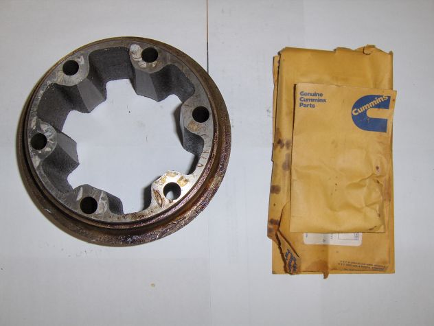 CUMMINS Engine V-378C Pulley Kit