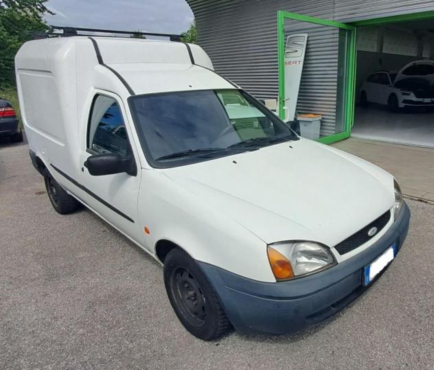 FORD Transit Courier 1.8D - Foto 3