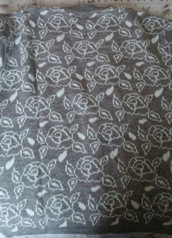 CARDIGAN DA DONNA CON DISEGNI FLOREALI - Foto 5