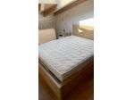 Struttura letto matrimoniale con contenitore
