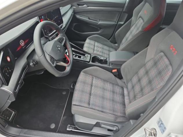 VOLKSWAGEN Golf 2.0 TSI DSG GTI rif. 23380161 - Foto 6