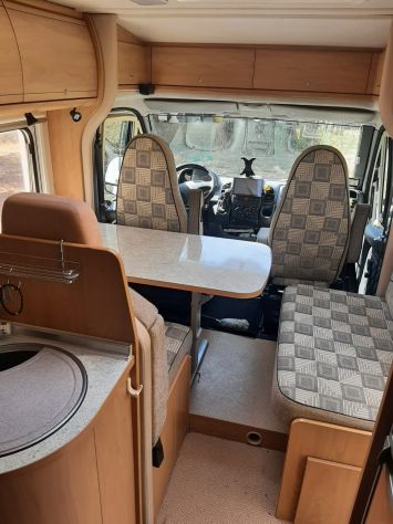 Bürstner T615 – Fiat Ducato 2.8 JTD – anno 2004 - Foto 8
