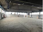 Immobile di 1700 m² con 3 locali in affitto a San Zeno Naviglio