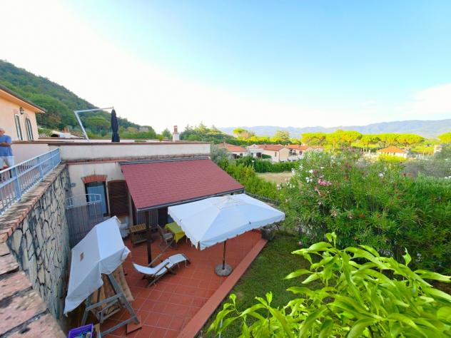 Porzione di casa in vendita a Ameglia