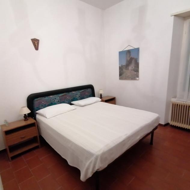Nella Fraz.di Selvena, comune di Castell'Azzara vendiamo intera palazzina con possibilità di duplice appartamento. Accompagna lo stabile un piccolo gi - Foto 12