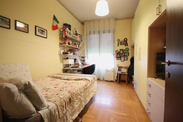 MONZA Triante - Appartamento di ampia metratura con box, comodo per il centro e la stazione - Foto 16
