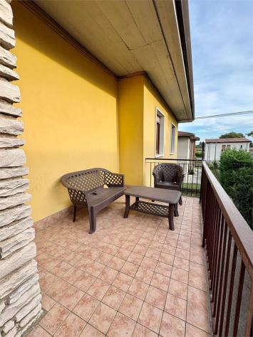 V005490 - AMPIO TRILOCALE CON TERRAZZO ANGOLARE E GARAGE - Foto 20