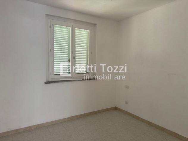 APPARTAMENTO di 3 vani e di 60 mq (CASTIGLIONE DELLA PESCAIA) rif. 03718 - Foto 3
