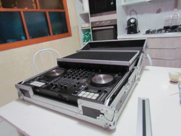 Consolle DJ Traktor Kontrol S3 + Flight Case Flyht Pro: Setup Pro Invincibile! - Foto 3
