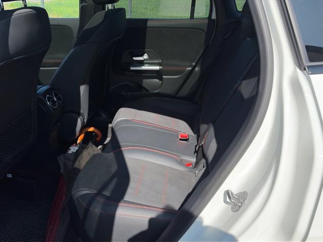Mercedes-Benz GLA GLA 200 d Automatic 4MATIC Premium AMG LINE - Foto 10