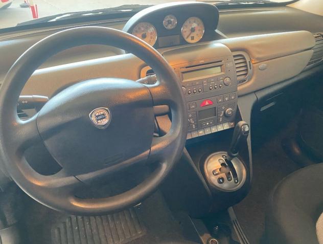 Lancia Ypsilon 1.3 Multijet 16V Platino - Foto 7