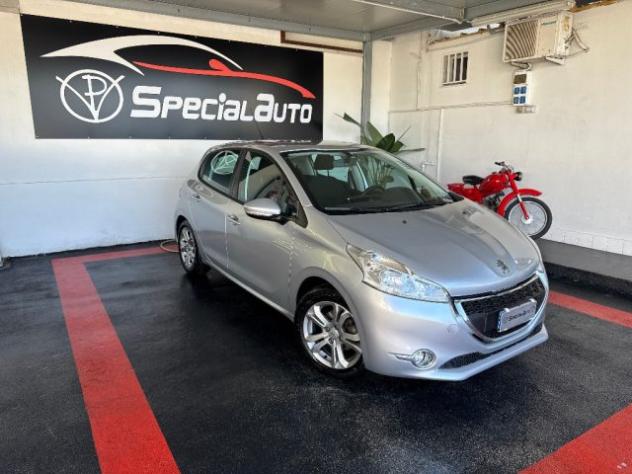 PEUGEOT 208 1.4 8V HDi 68CV 5p. Allure rif. 24146348 - Foto 7