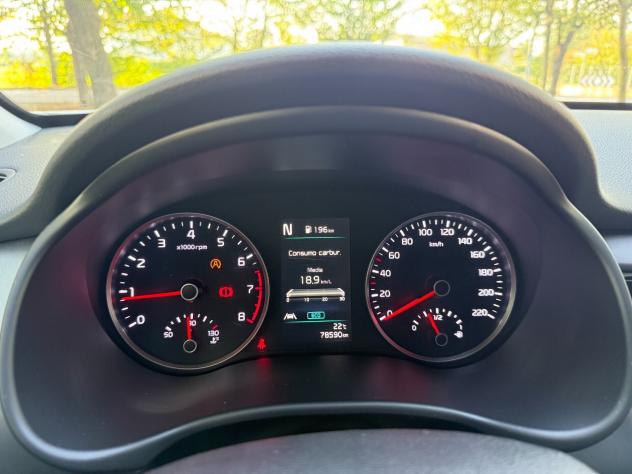 Kia Stonic 1.0 T-GDi 100 CV MHEV Style 20KM/L - Foto 7
