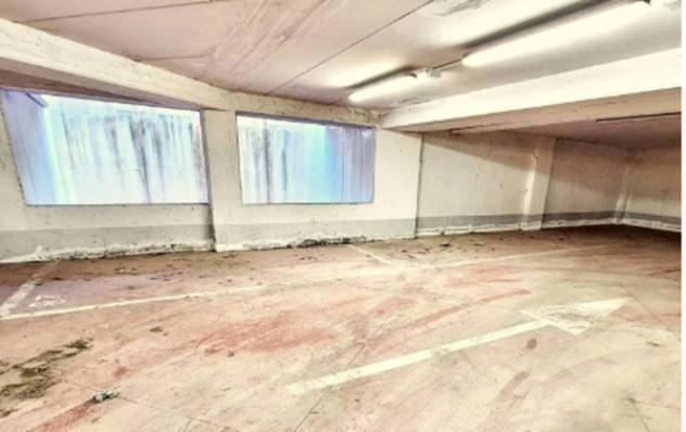 Immobile in asta di 312 m², box auto in vendita a Cascina - Foto 4