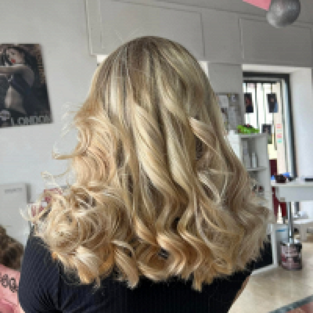 Hairstylist Ribelle - Foto 3