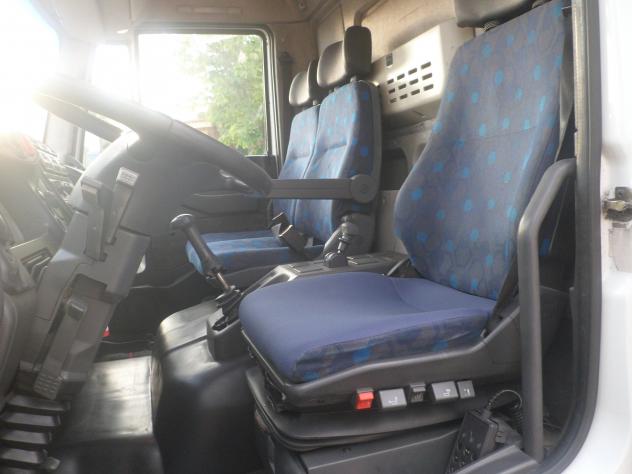 Iveco eurocargo 120e21 centina e pedana - Foto 9